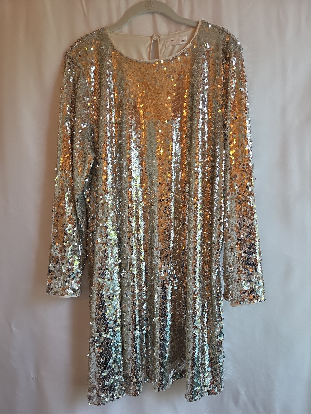 LC Lauren Conrad NWT Silver Champagne Sequin Bracelet Sleeve Shift Dress | Large